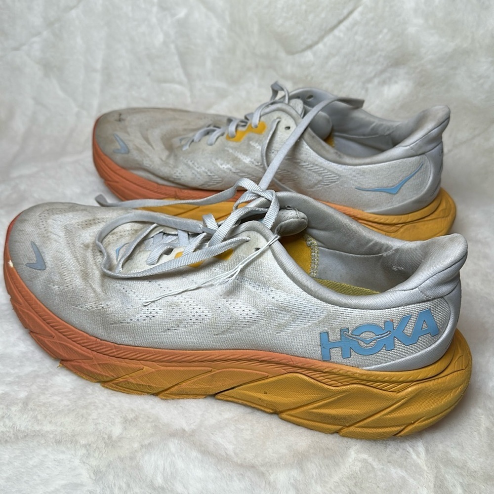 Hoka One One size 11 Womens Arahi 6 1123195 NCBDB White Orange Running Shoes